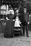 Rehorst Maarten 1889 + gezin.jpg